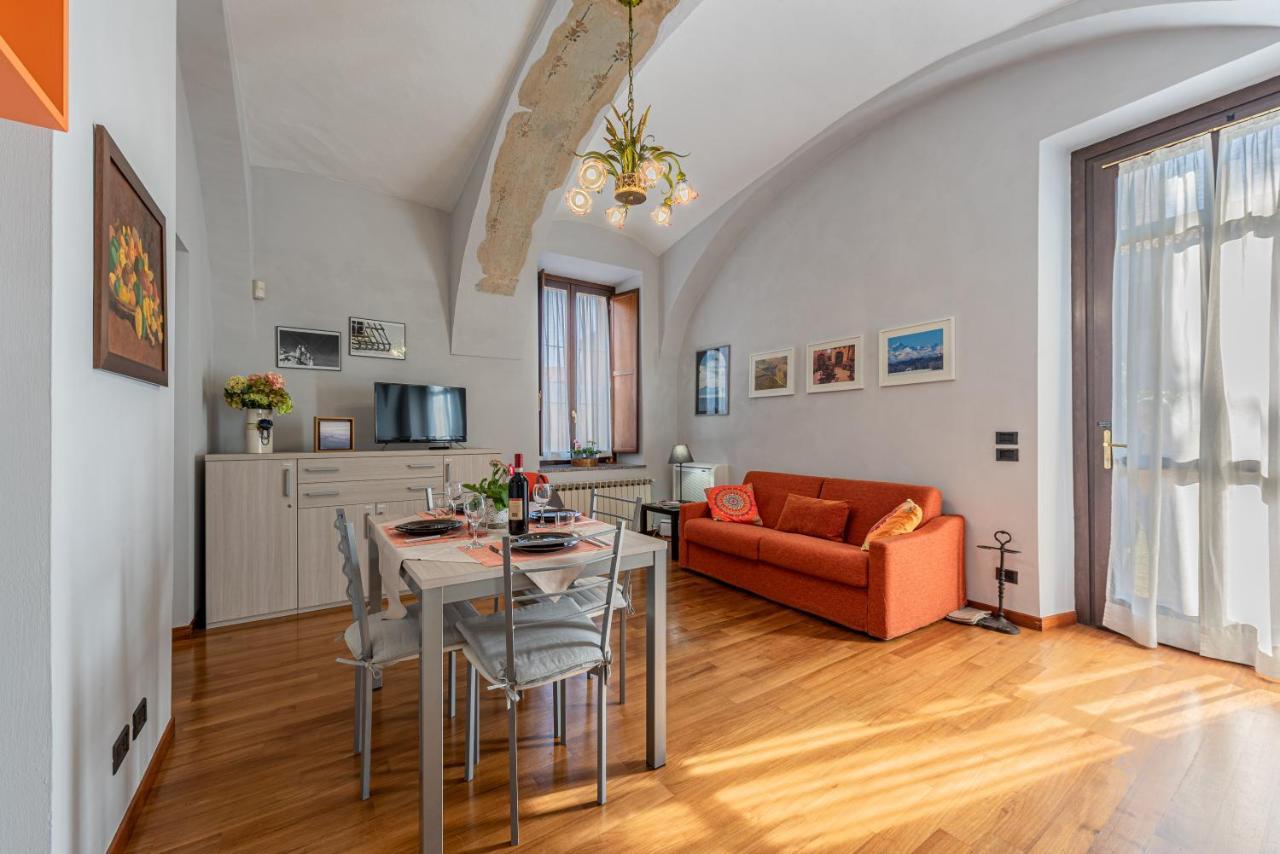 L'Antico Cedro Apartment Alba  Exterior foto
