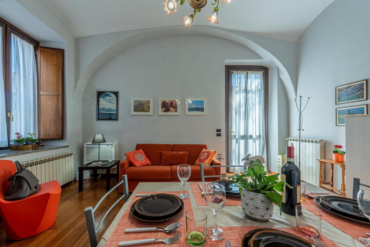 L'Antico Cedro Apartment Alba  Exterior foto